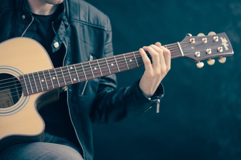 Pourquoi apprendre à jouer de la guitare ?